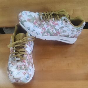 Nike Air Max 1 Milan Limited Edition From The City Collection Size 8.5